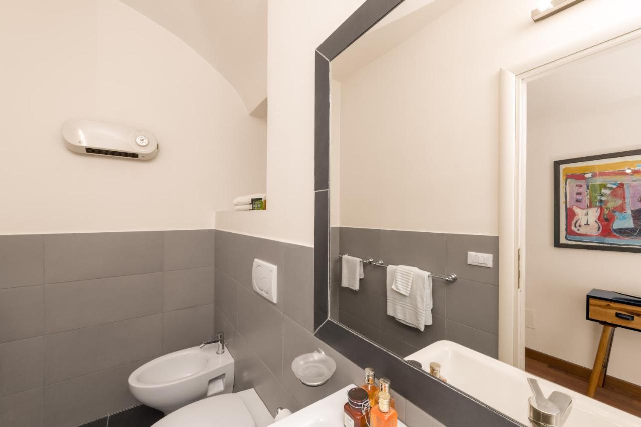 Appartamento NEW! Amazing Piazza Navona View Roma Esterno foto