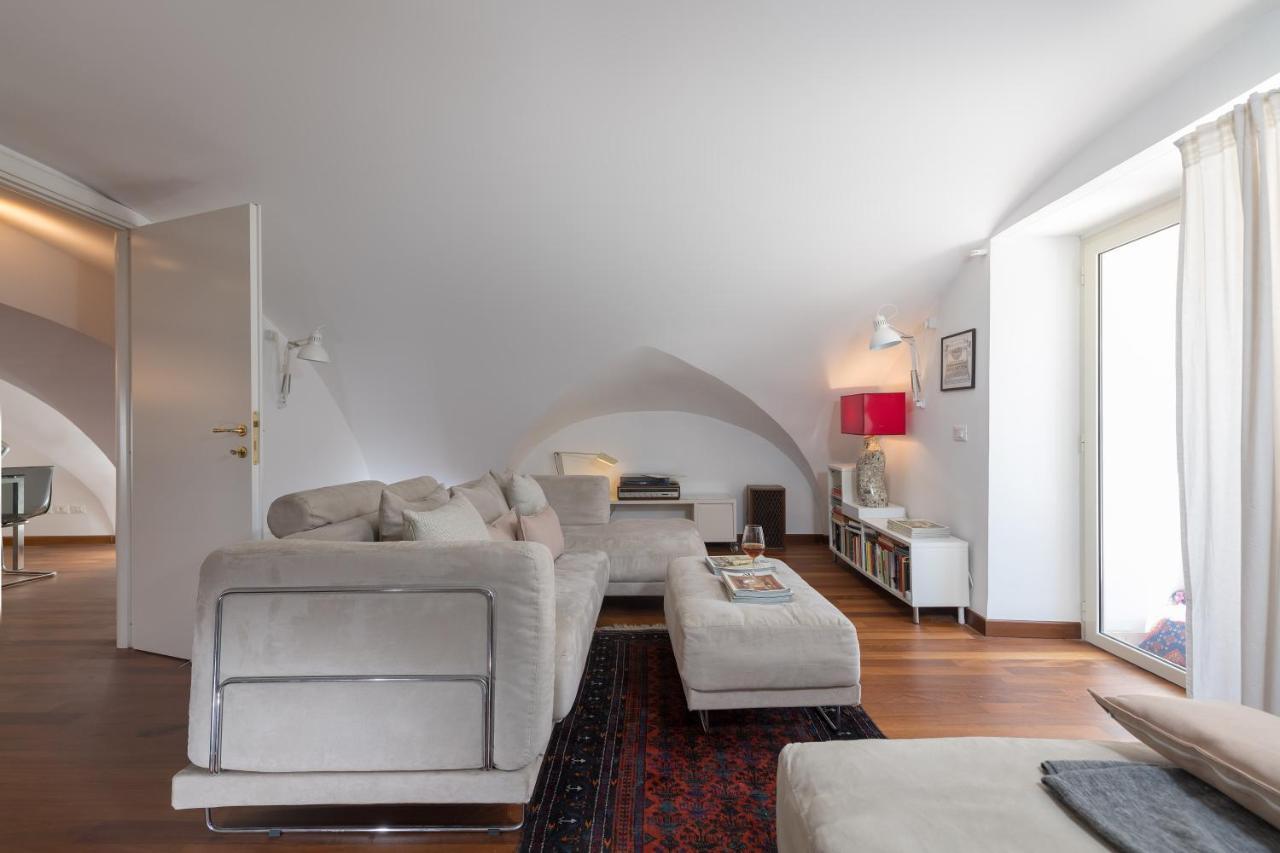 Appartamento NEW! Amazing Piazza Navona View Roma Esterno foto