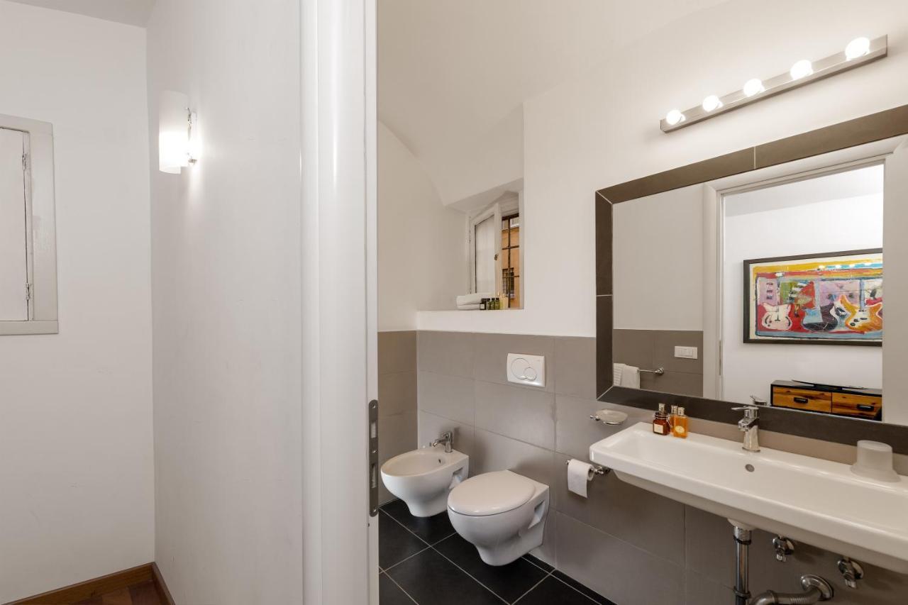 Appartamento NEW! Amazing Piazza Navona View Roma Esterno foto