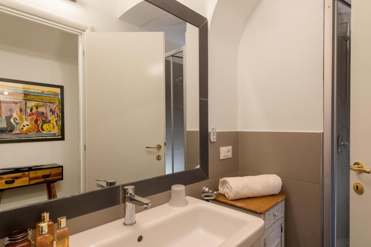 Appartamento NEW! Amazing Piazza Navona View Roma Esterno foto