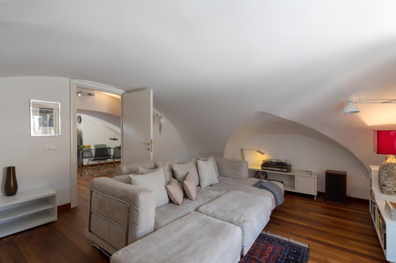 Appartamento NEW! Amazing Piazza Navona View Roma Esterno foto
